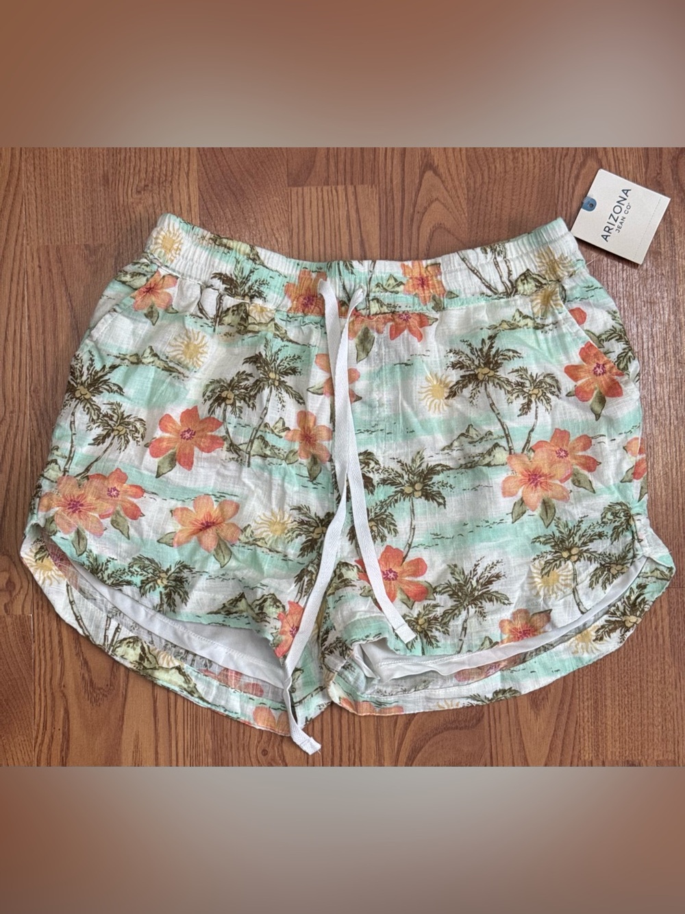 ❤️ Arizona Jeans Co. XS Women’s Mint Floral Beach Shorts - Tropical Print (B11)